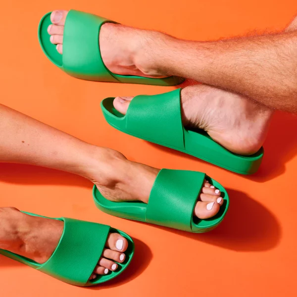 Archies Slides in Kelly Green